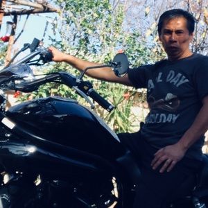 Meet your Posher, Eduardo